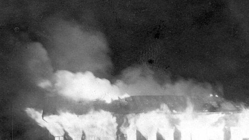 Huset, som stod på Rådhusgatan 41, där Hotell Kaske står idag, brann ner till grunden år 1962. Kasköborna, som var uppe sent på kvällen och tittade på det populära tv-programmet Hylands hörna, larmade snabbt brandkåren som förhindrade att elden spred sig.