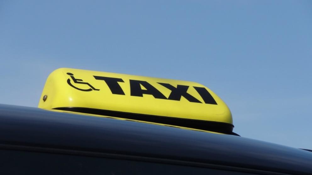 Taxi